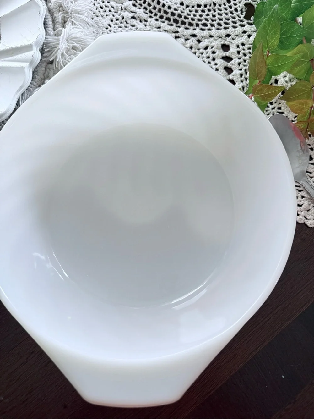 Vintage Anchor Hocking White Milk Glass Swirl Serving Bowl - 10”
